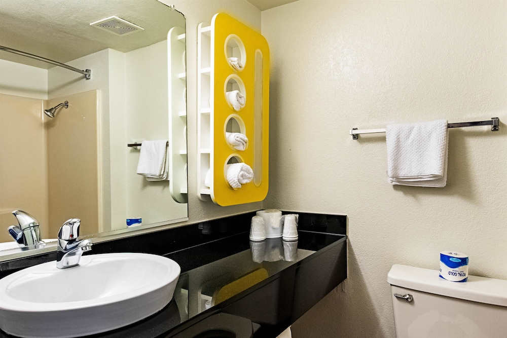 Motel6 Palatine, IL - Chicago Northwest 50/52
