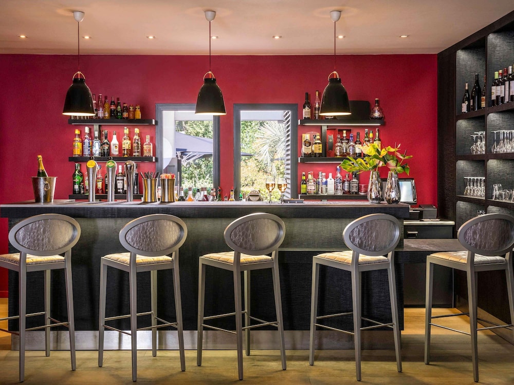Mercure Bordeaux Lac Hotel 53/77