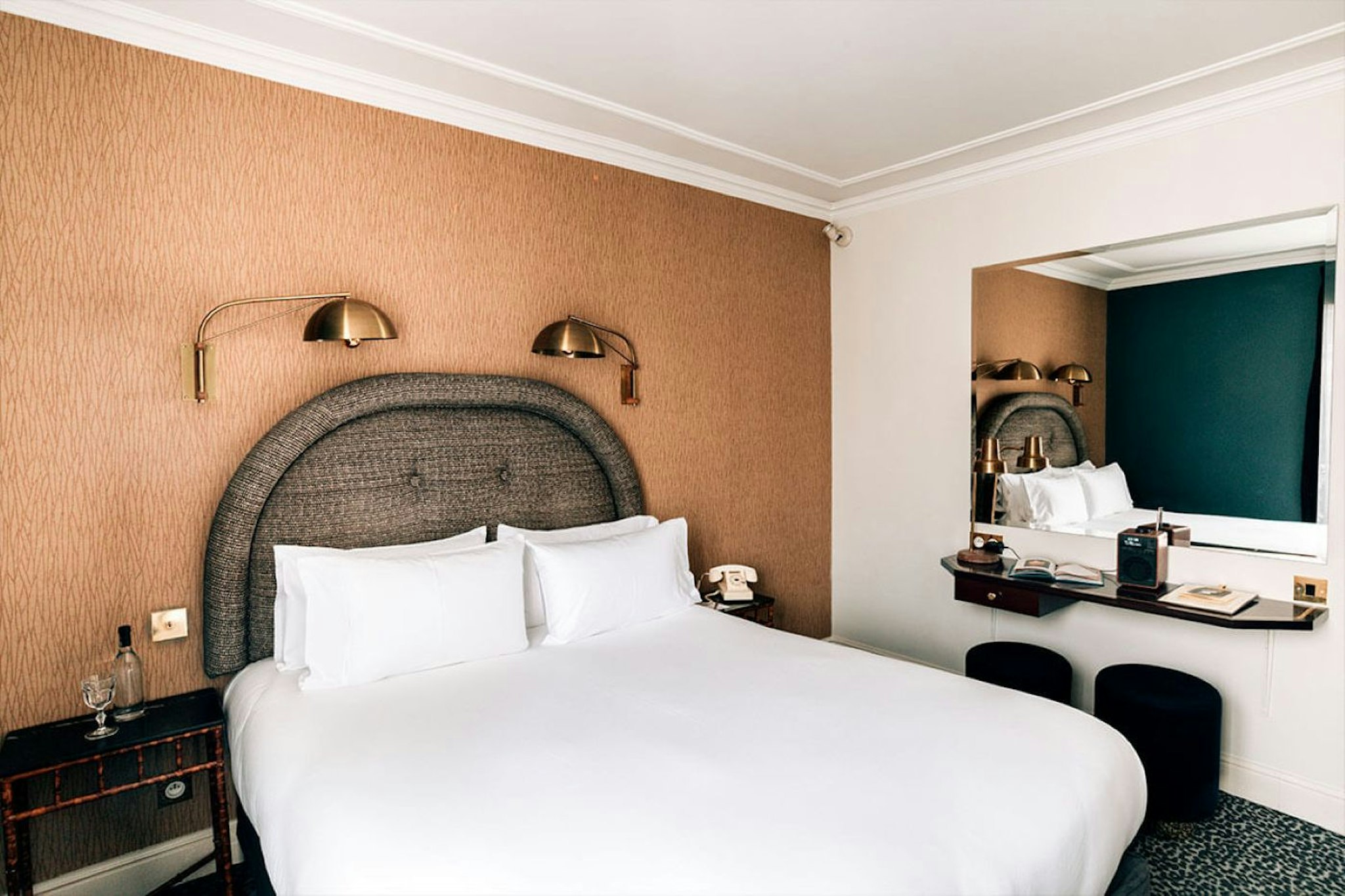 Grand Pigalle Hotel 10/25