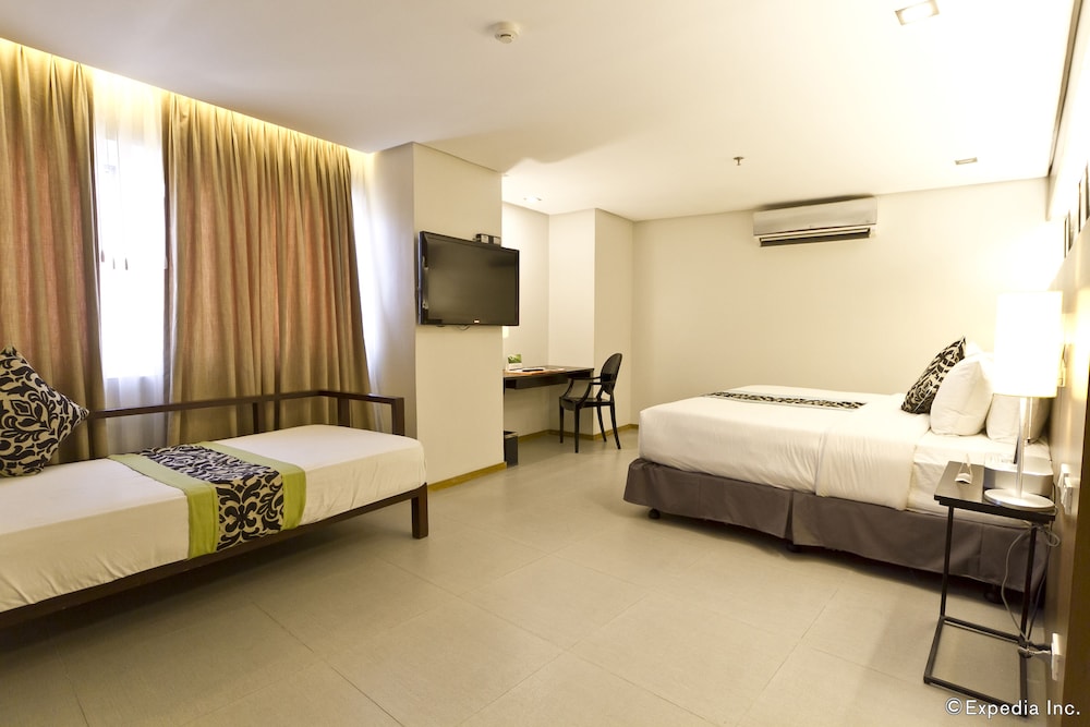 St Mark Hotel 25/65