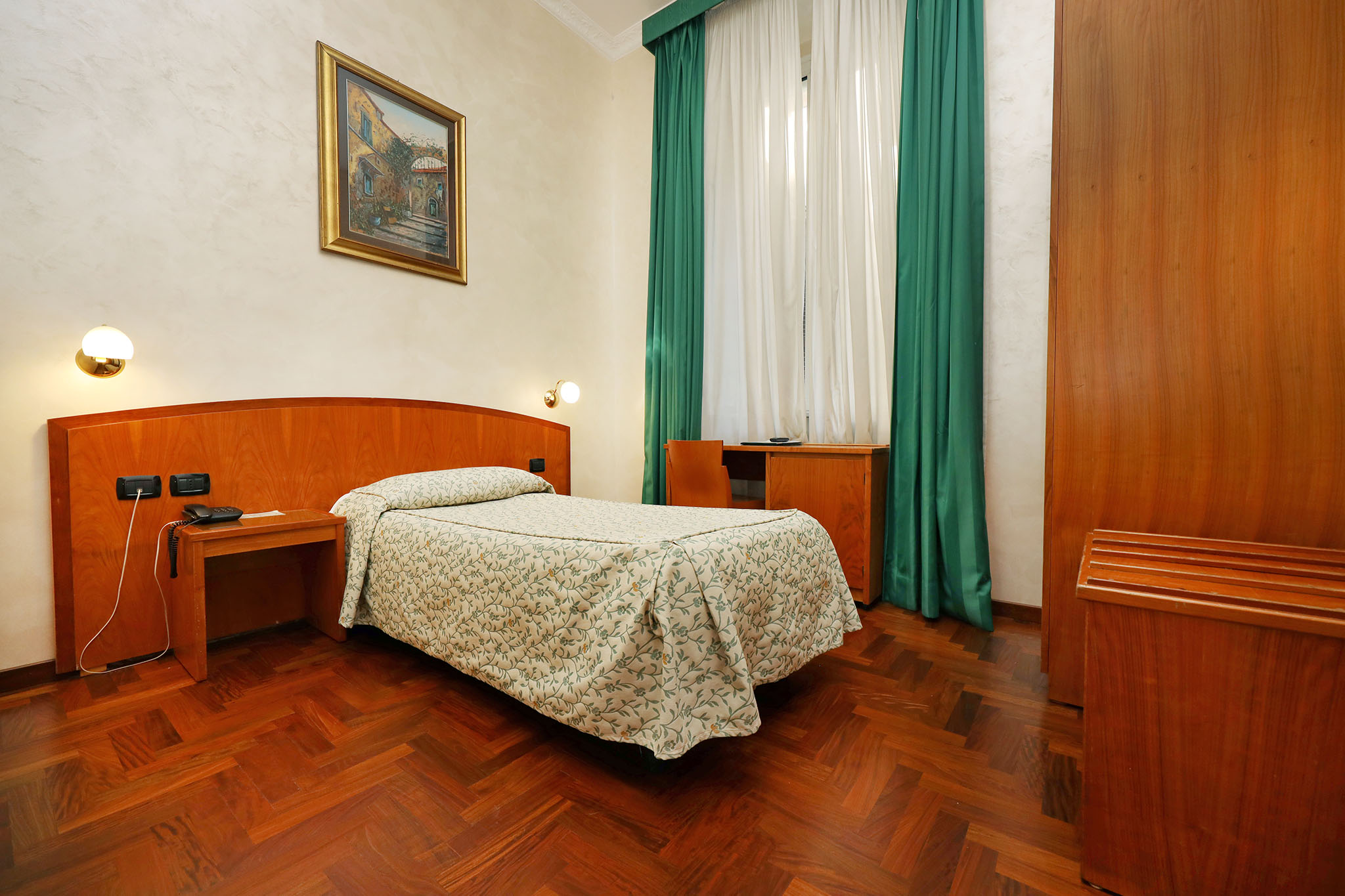 Room at Hotel Corot, ROME