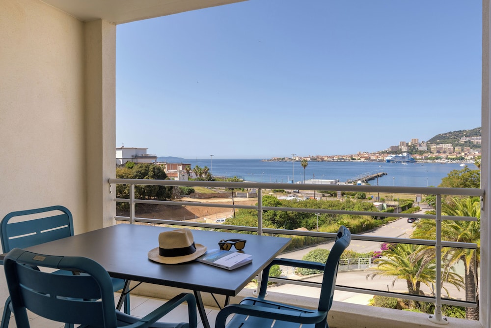 Residence De Tourisme Ajaccio Amiraute 22/50