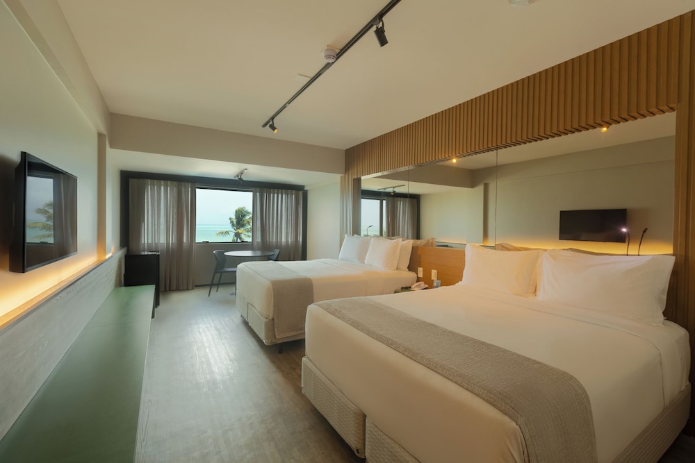 Ritz Lagoa Da Anta 18/62