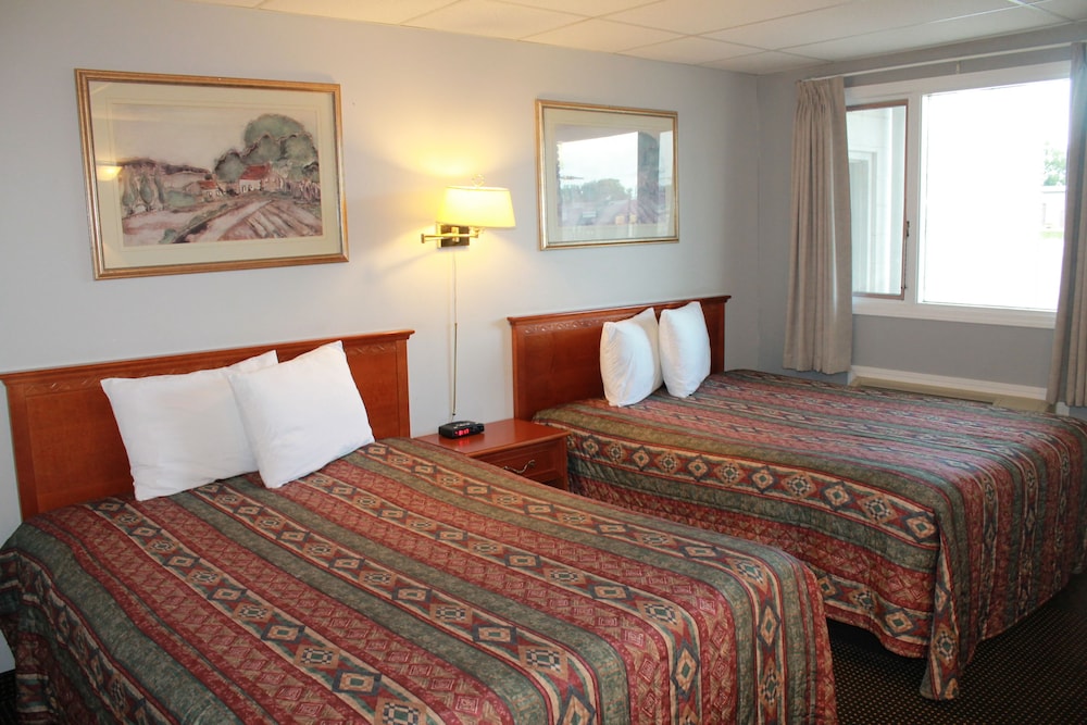 Tel Star Motel 18/50