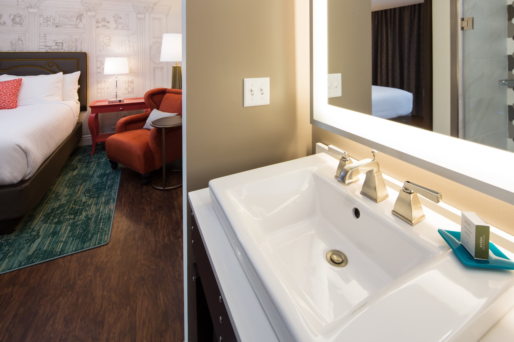 1 Bedroom, Suite, King Bed