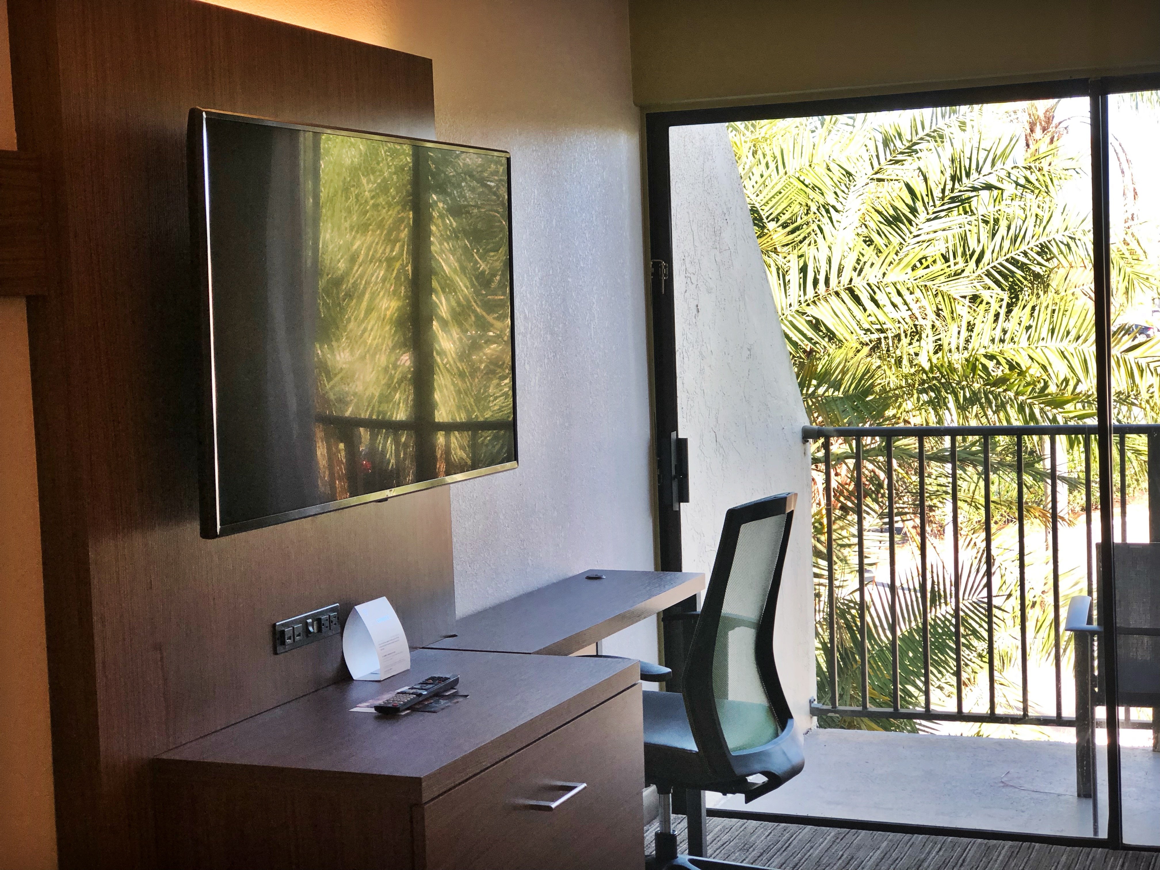 Holiday Inn Express Boca Raton-West 56/60