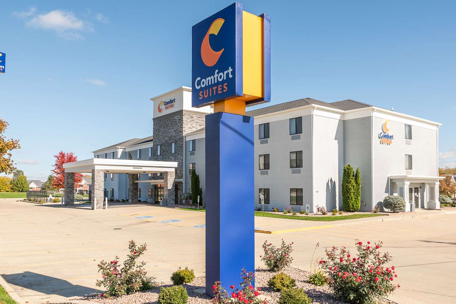 Comfort Suites Bloomington I-55 And I-74 24/25