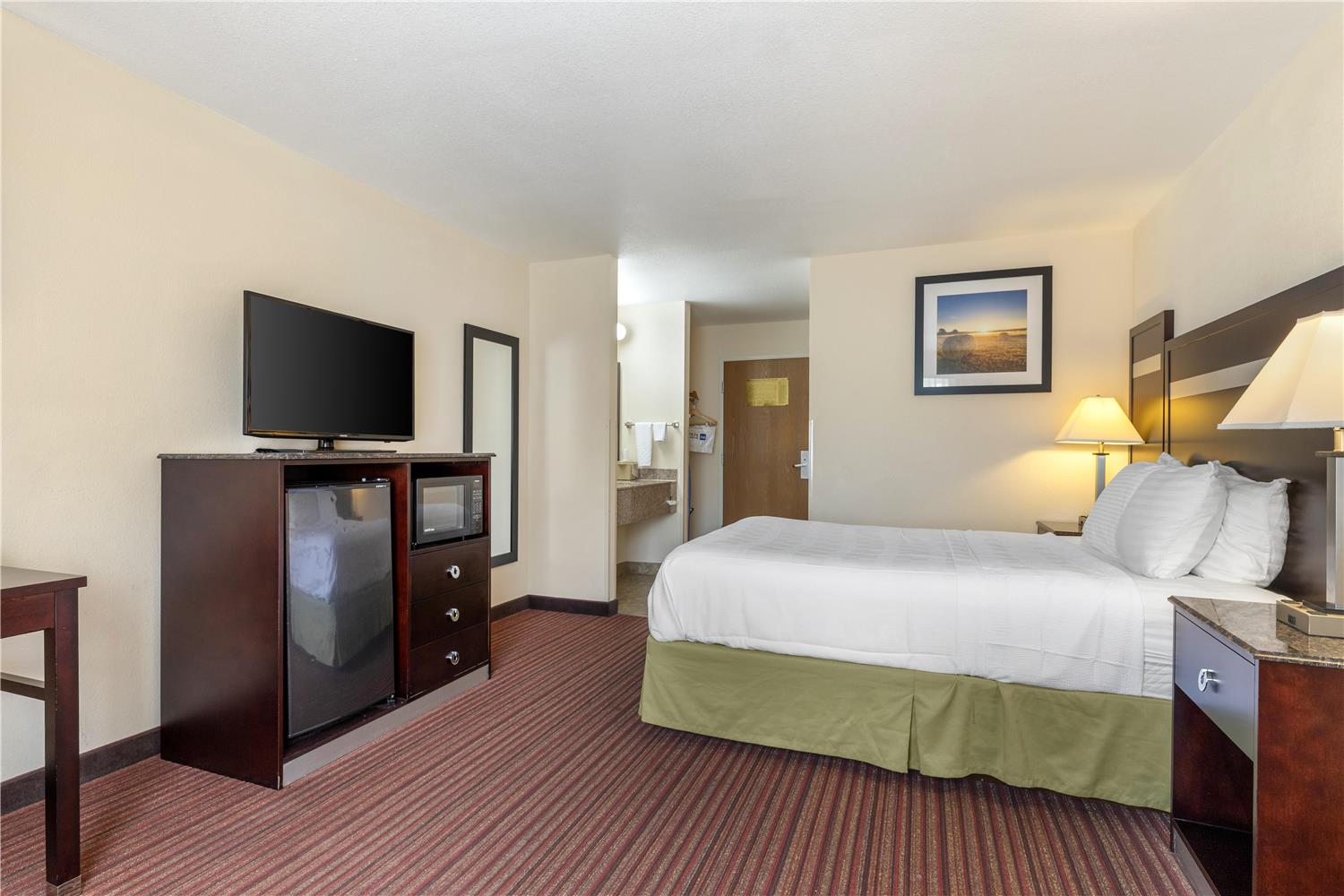 Room, Queen Bed, Best Western Parsons Inn 2/4