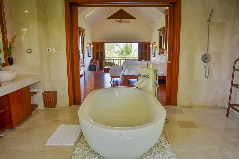 Furama Villas Da Nang 75/75