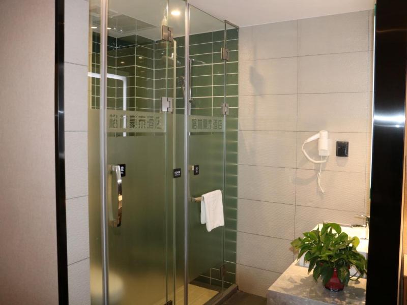 GreenTree Inn Taiheng Shuijing County Jingtai Street 17/18