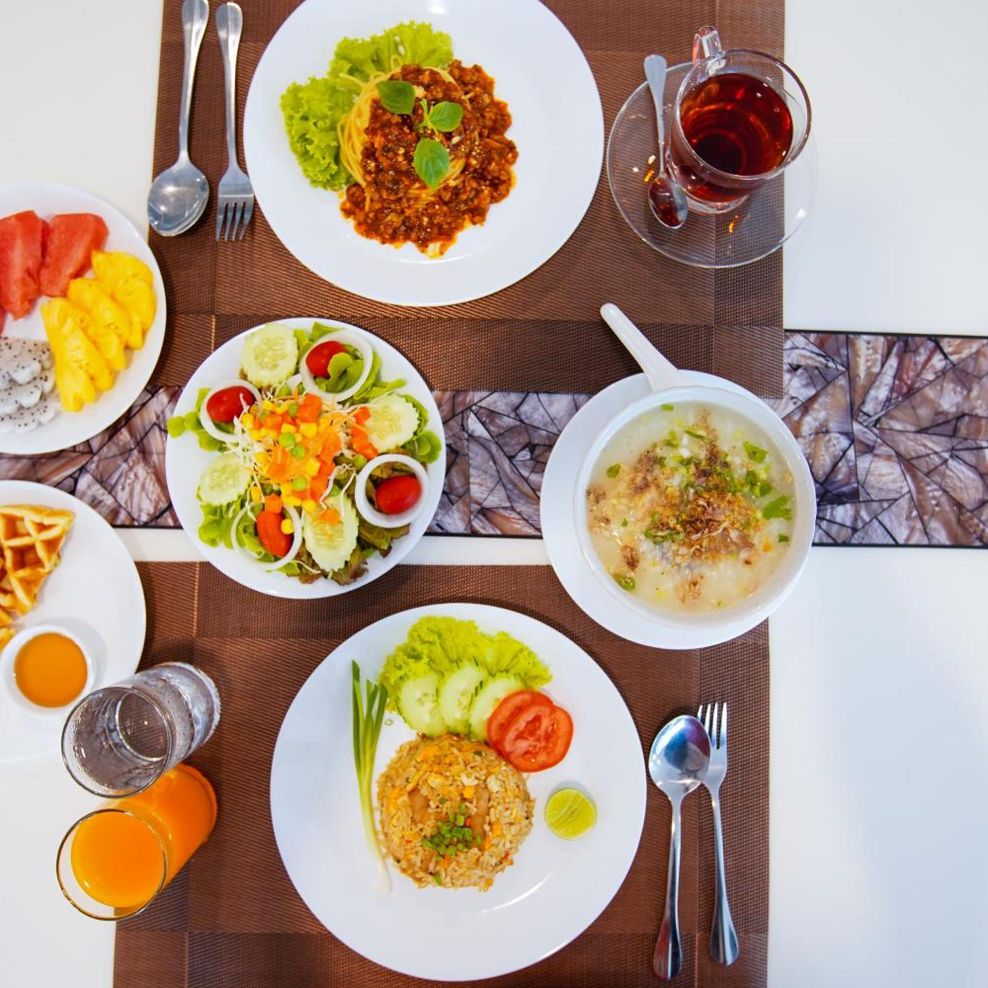 Golden Sea Hua Hin Hotel 49/65