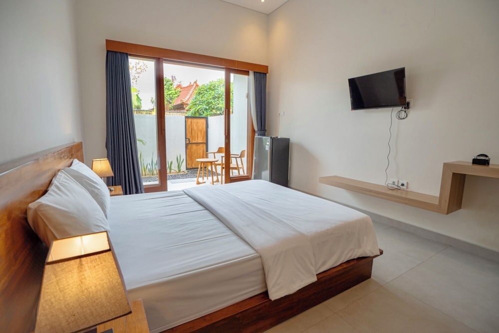 غرفة ديلوكس بسرير كوين، Abimanyu Guest House 4/8