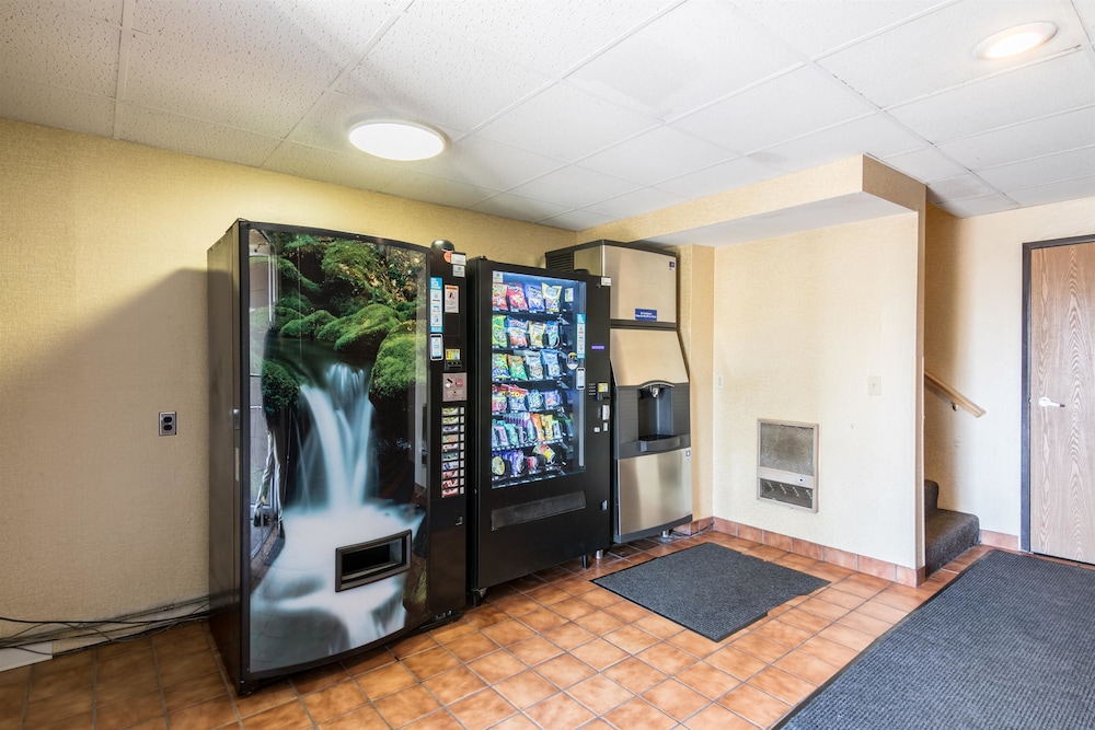 Motel6 Eau Claire, WI 26/49