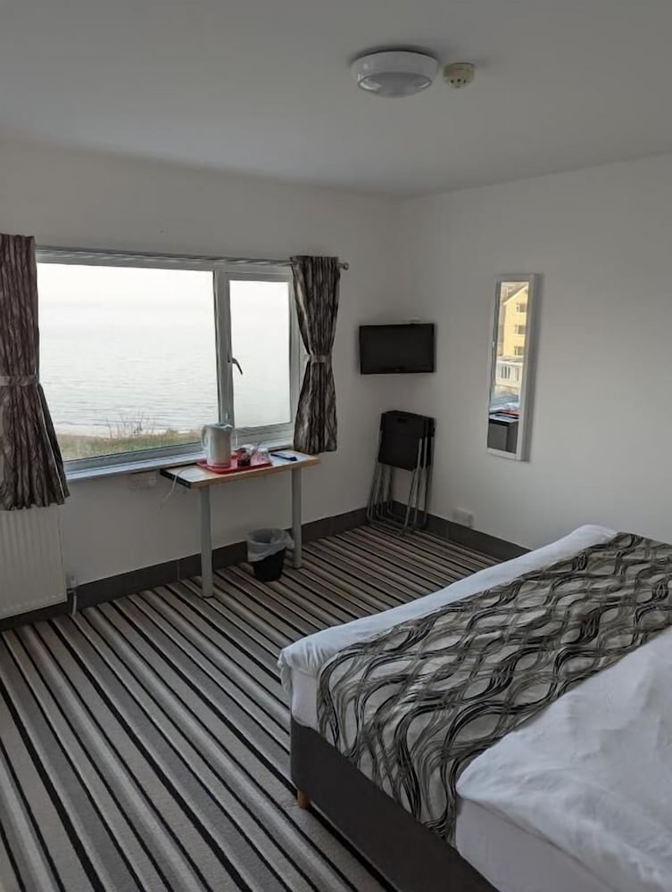 OYO Mayfair Hotel Isle of Wight 21/60