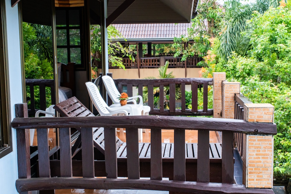 Baanrimnam Resort Trat 14/48