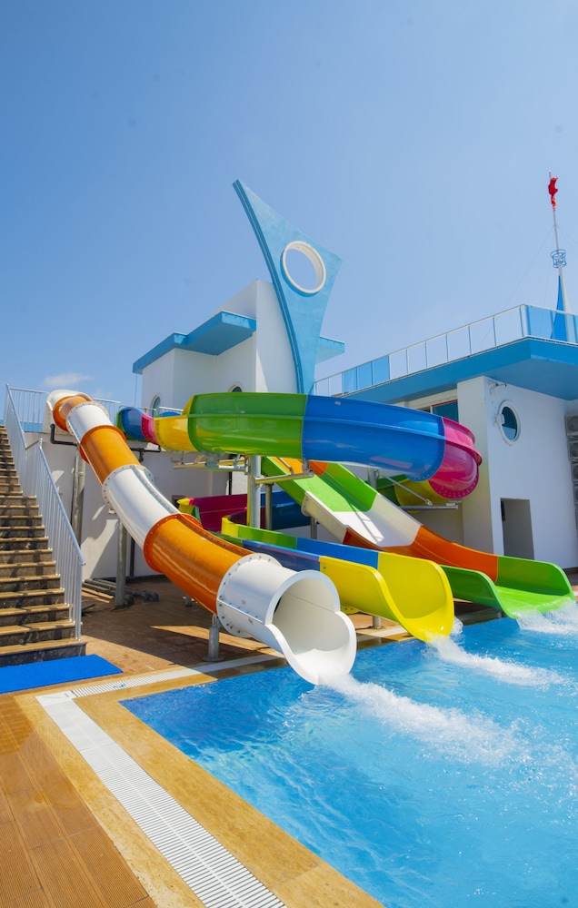 Marine Family Club Hotel 12/12