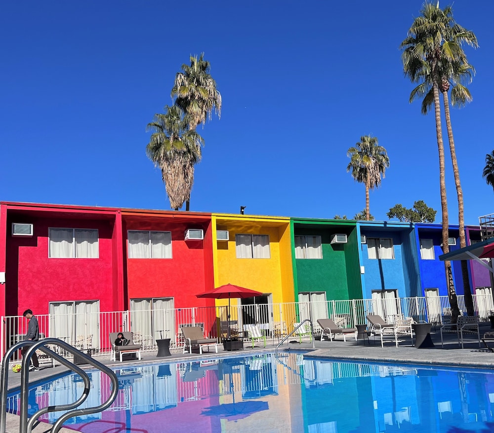 Delos Reyes Palm Springs 5/63