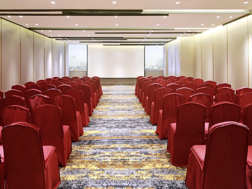 Novotel Jakarta Mangga Dua Square 60/71