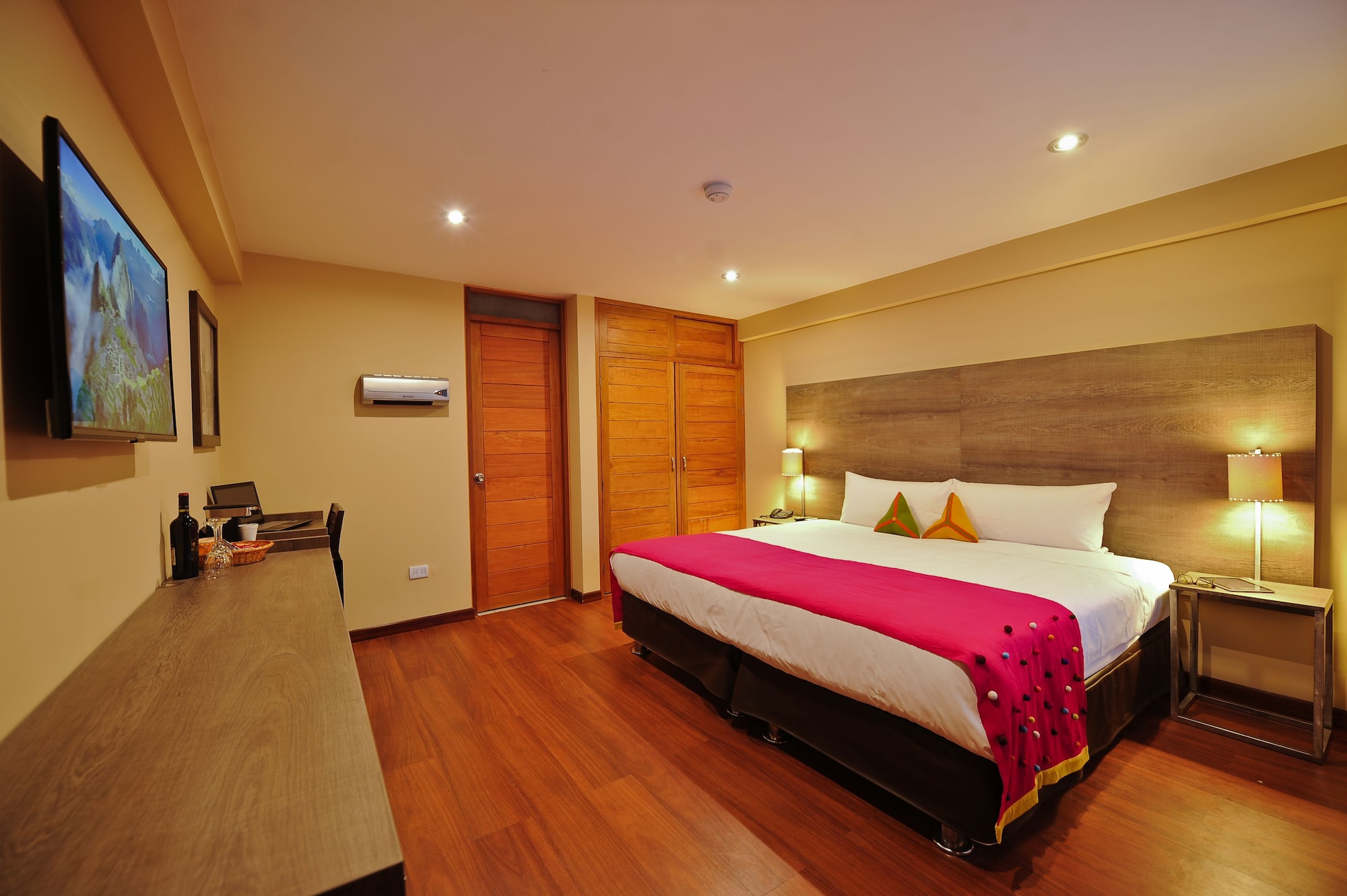 غرفة كلاسيكية بسرير كينج، Union Hotel Cusco 4/10