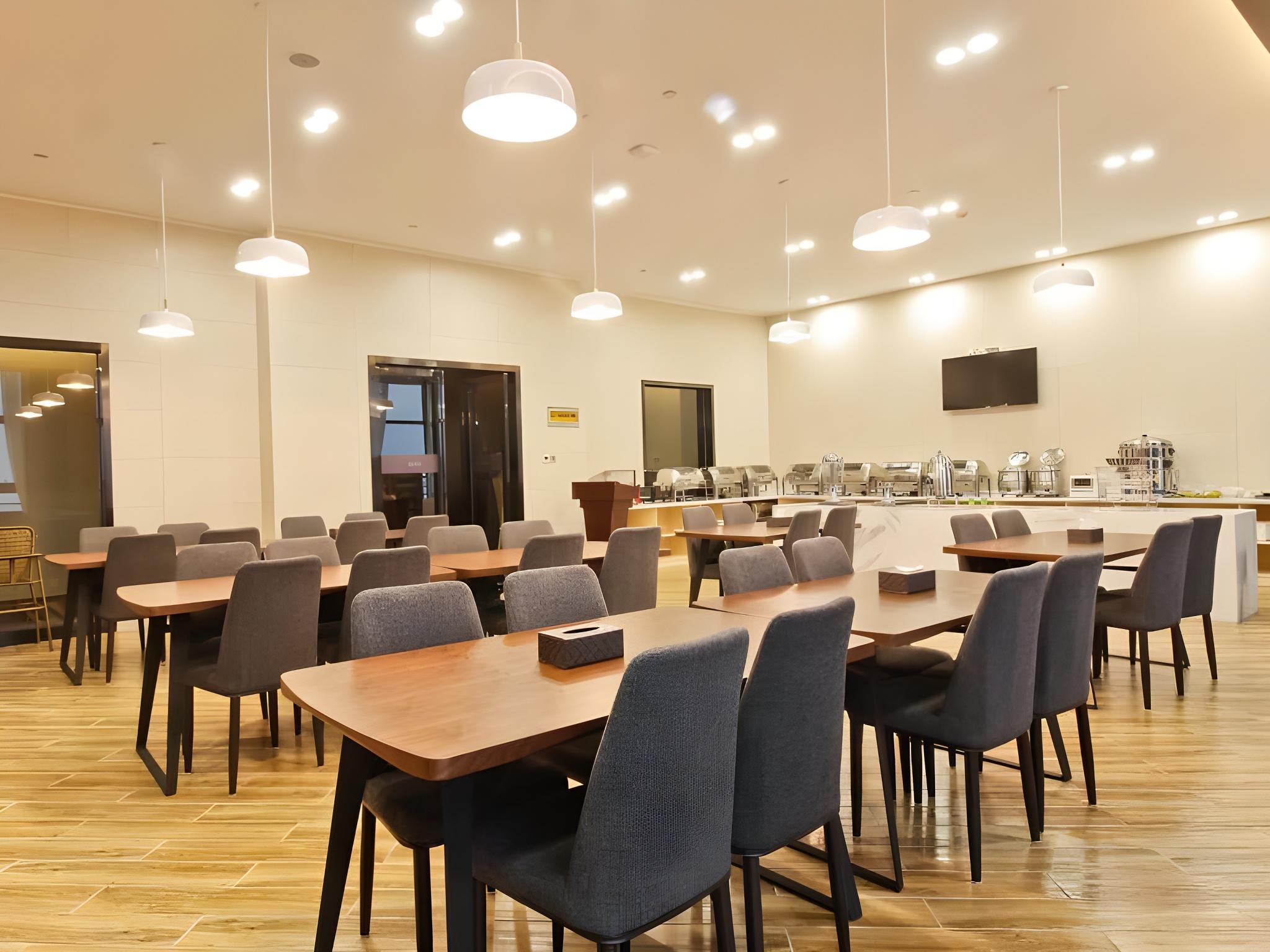 Gem Hefei Fuyang North Road Beicheng Hotel 32/35