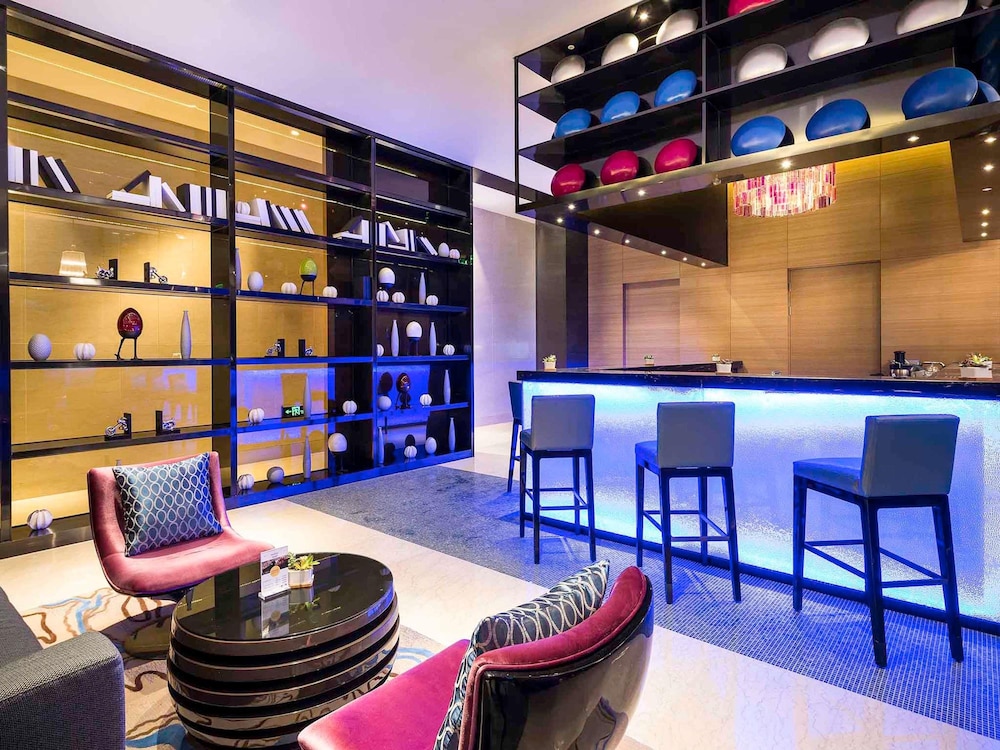 Novotel Ningbo East 53/76