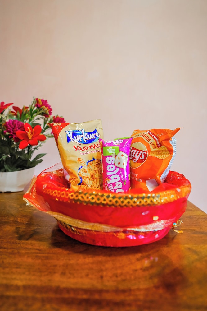 Hotel Laxmi Niwas 38/62
