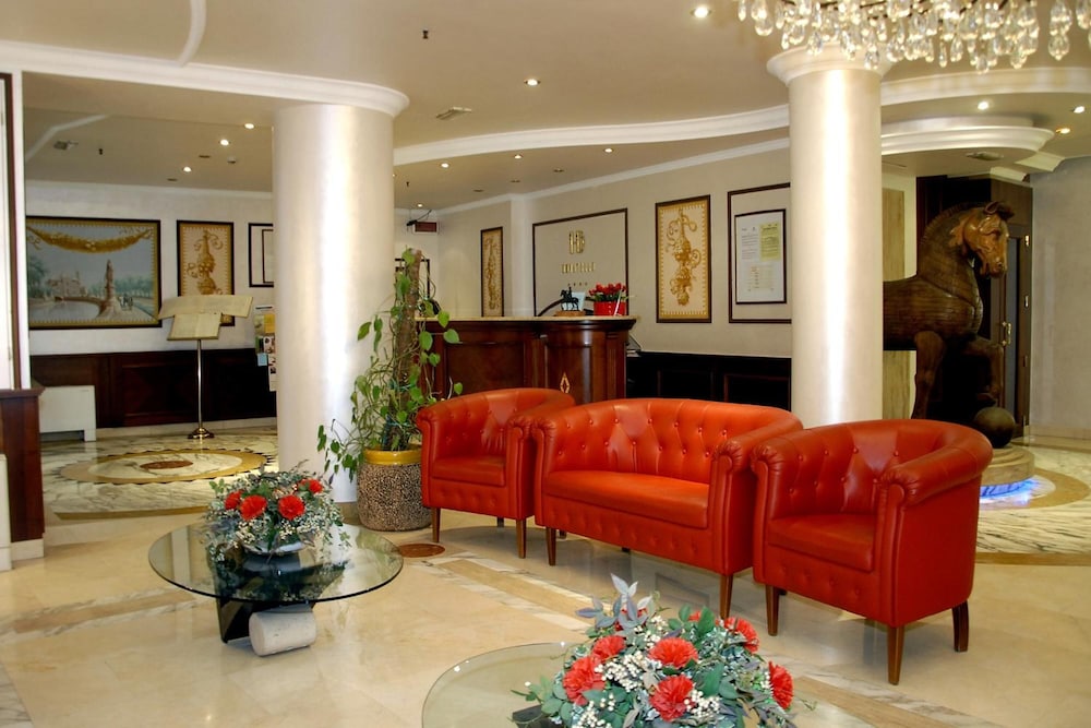 Hotel Donatello 45/63