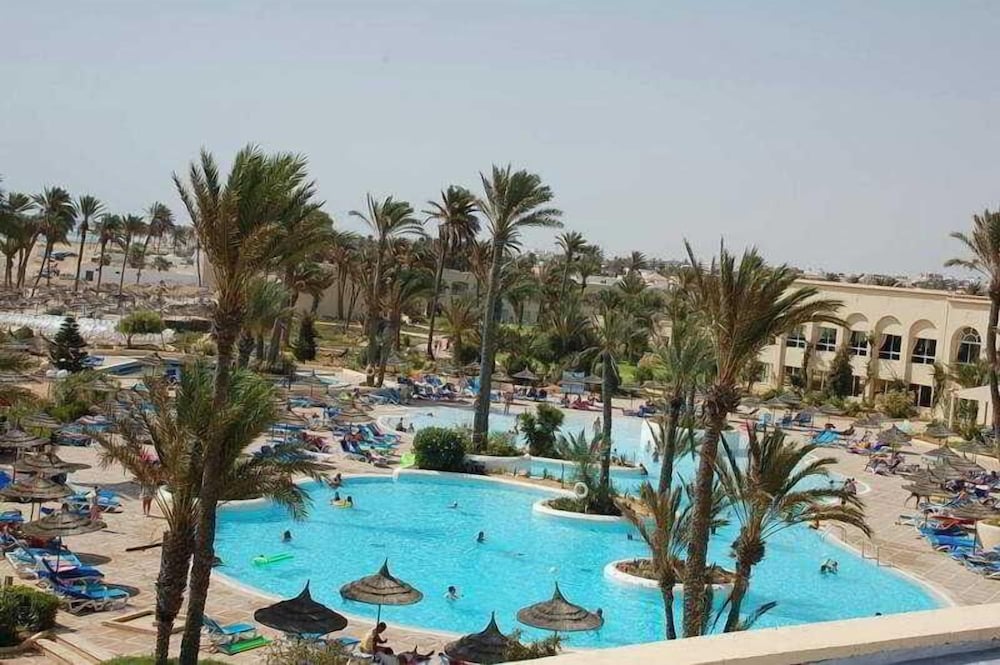 Zephir Hotel & Spa 61/62