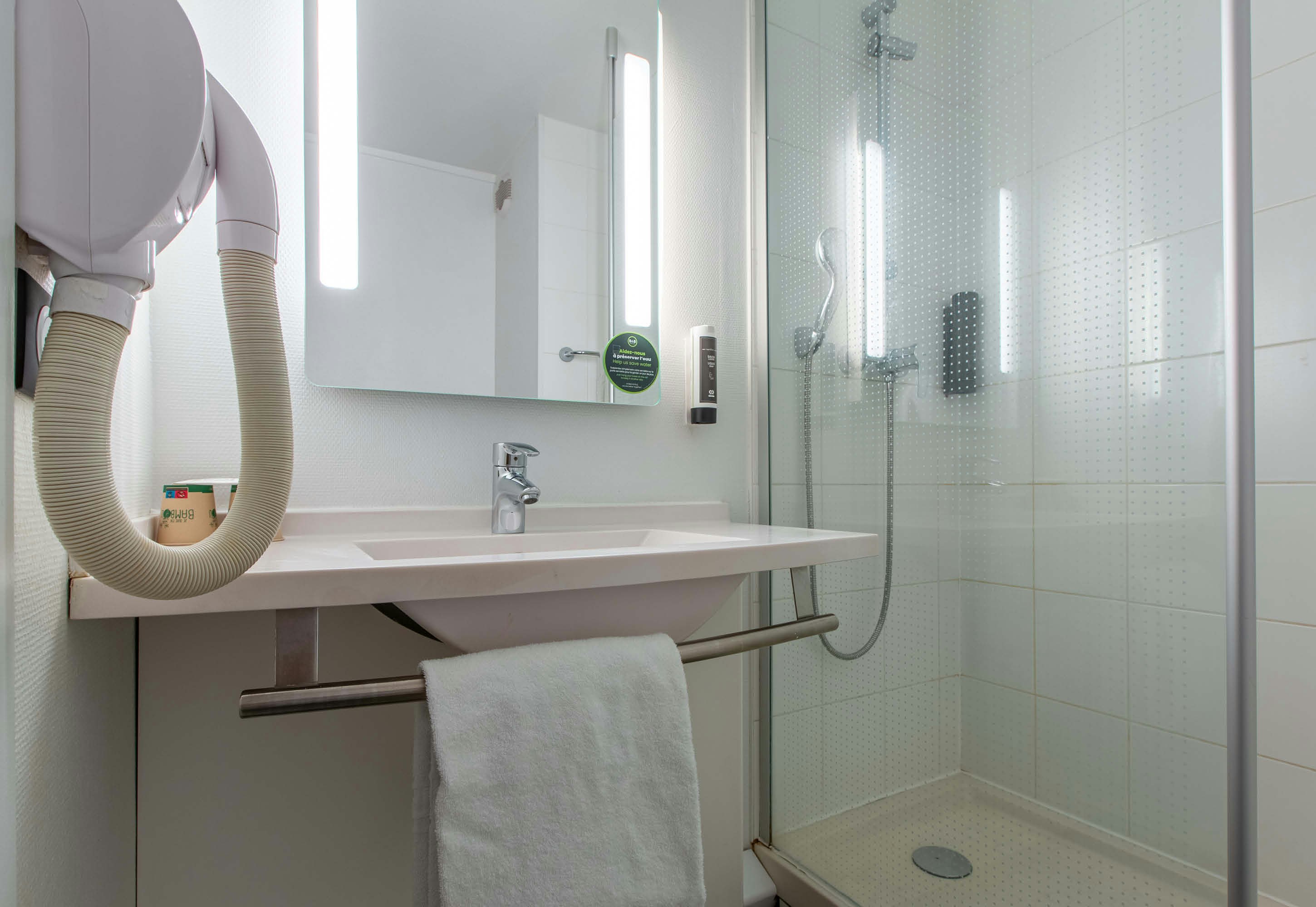 B&B Hotel Chartres Centre Cathedrale 50/50