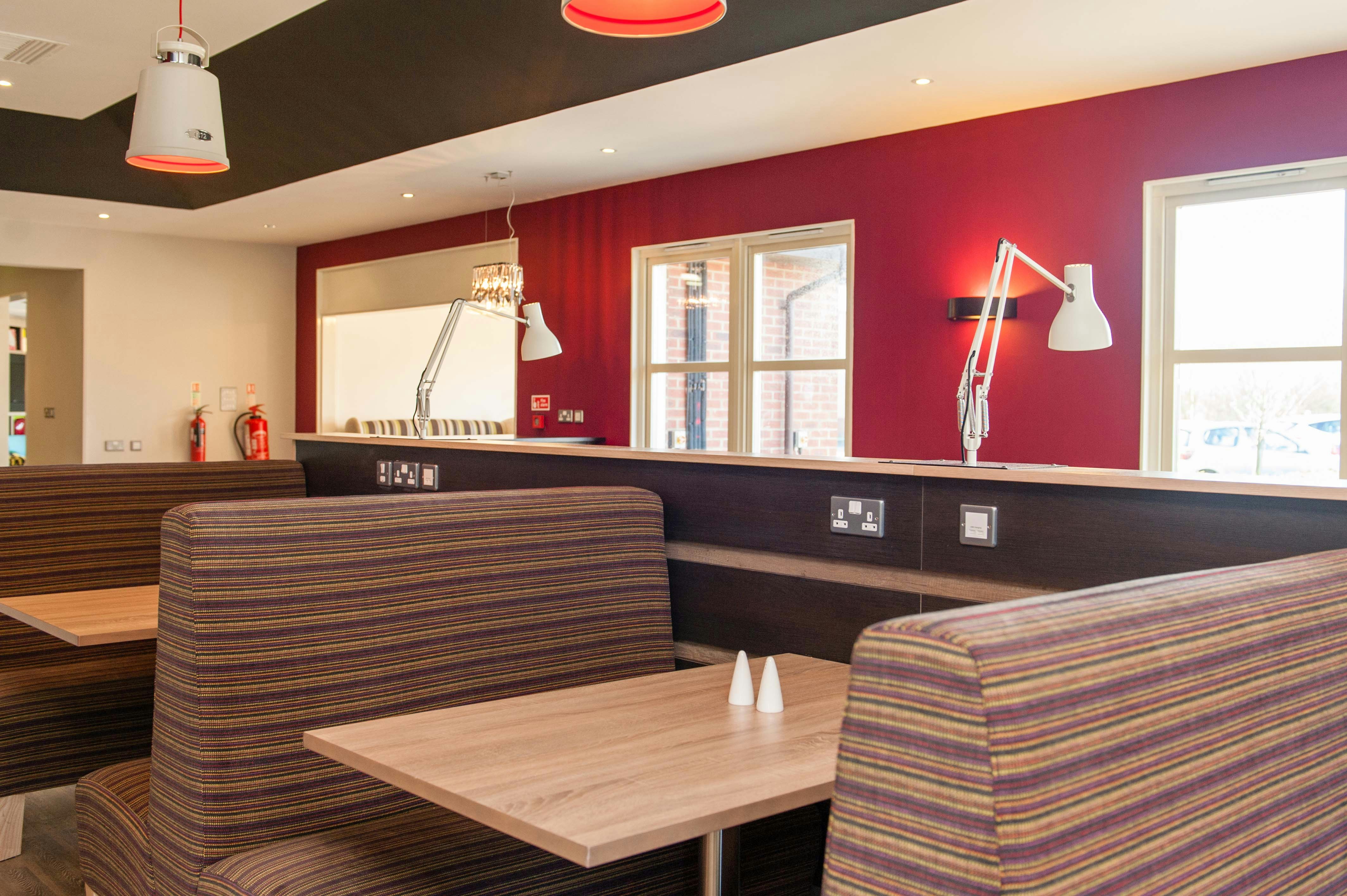 Holiday Inn Darlington - North A1M Jct.59 11/49
