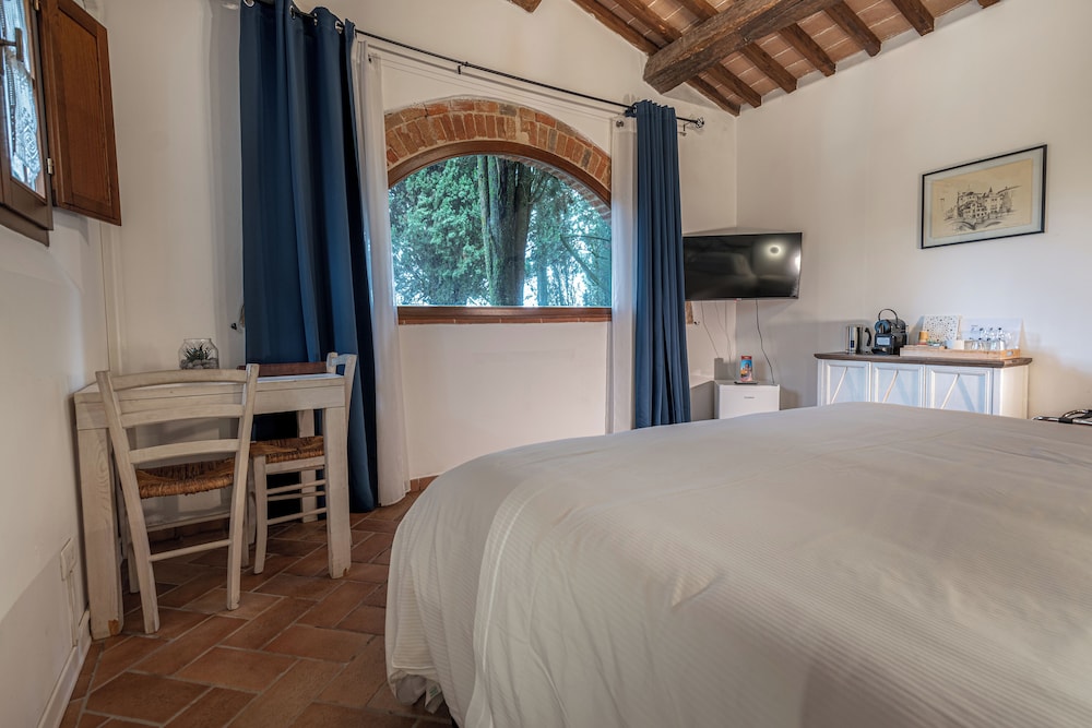 SUPERIOR, DOUBLE BED