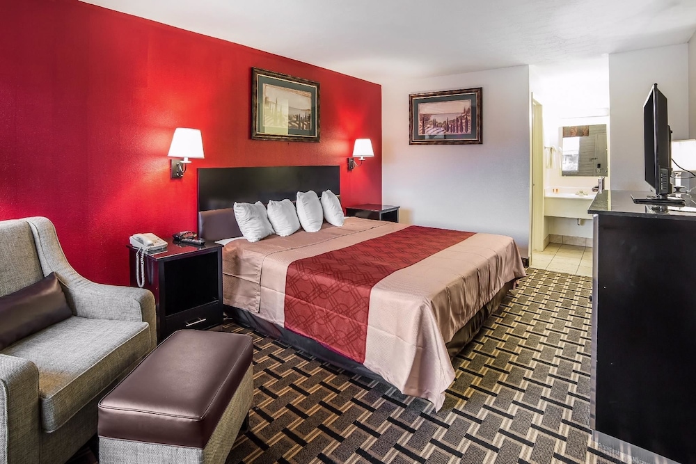Econo Lodge Downtown Salt Lake 14/42