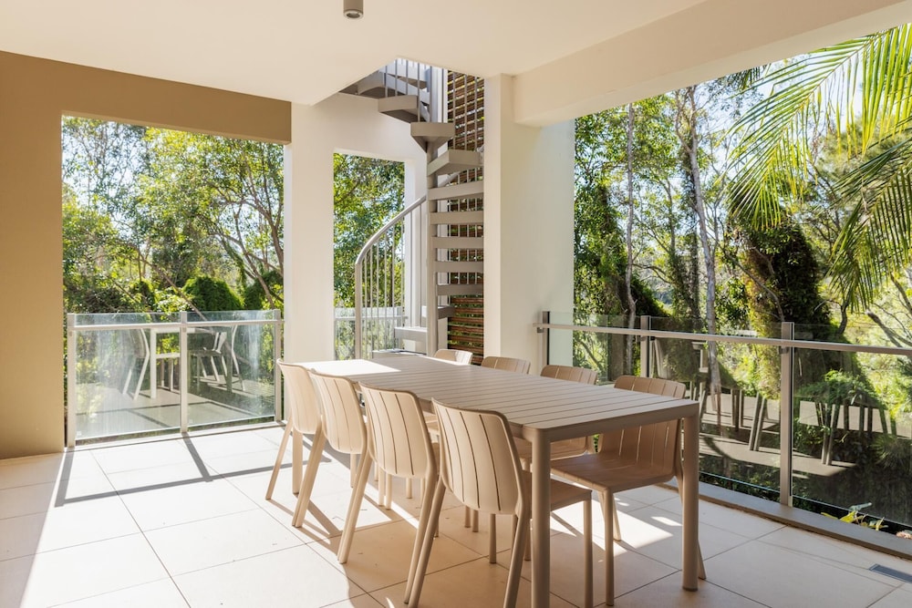 RACV NOOSA RESORT 53/74