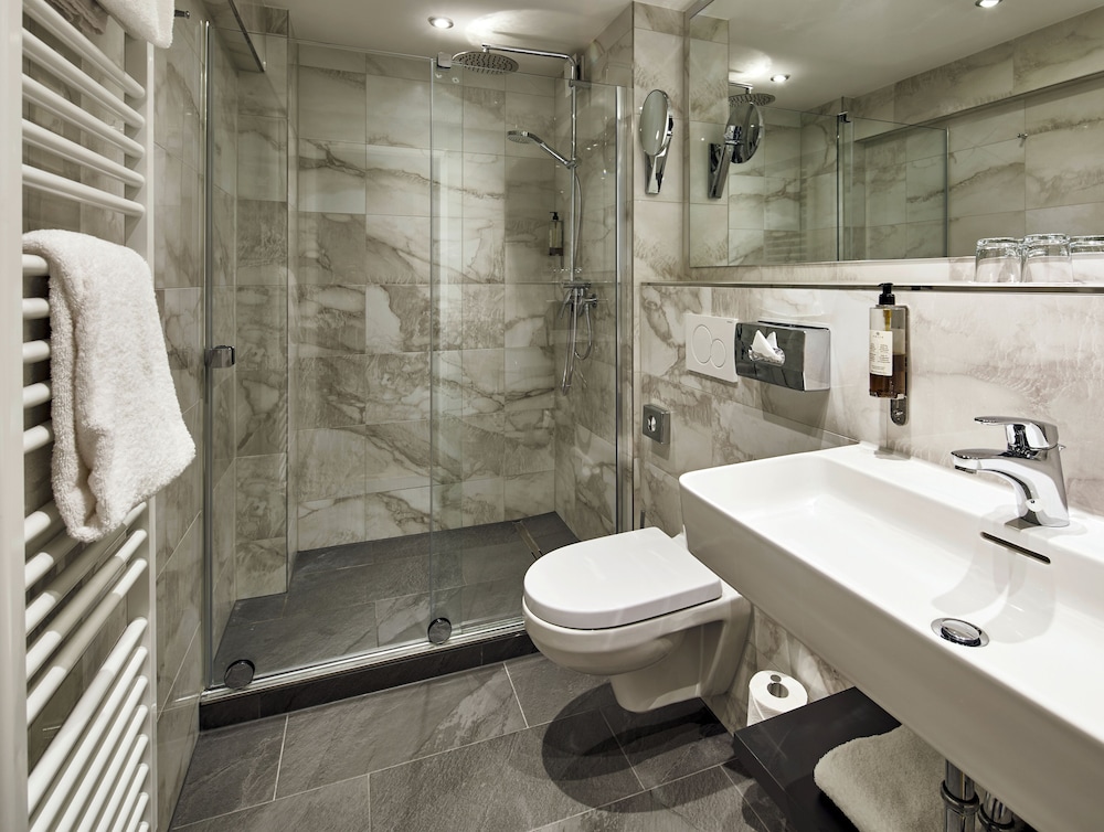 Hotel Kraft Munchen 20/29