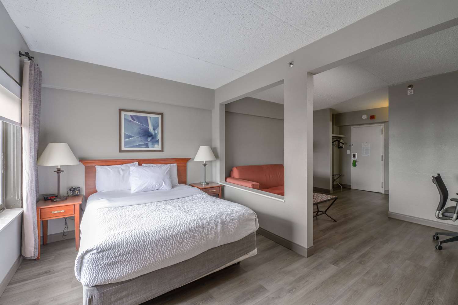 La Quinta Inn & Suites by Wyndham New Haven 18/49