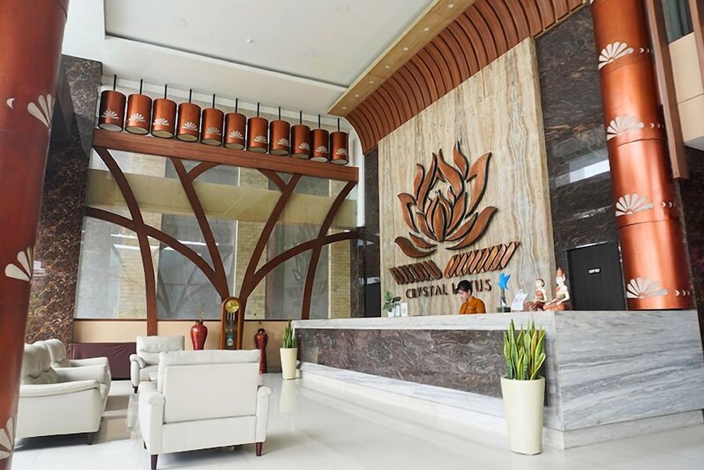 Crystal Lotus Hotel 4/63