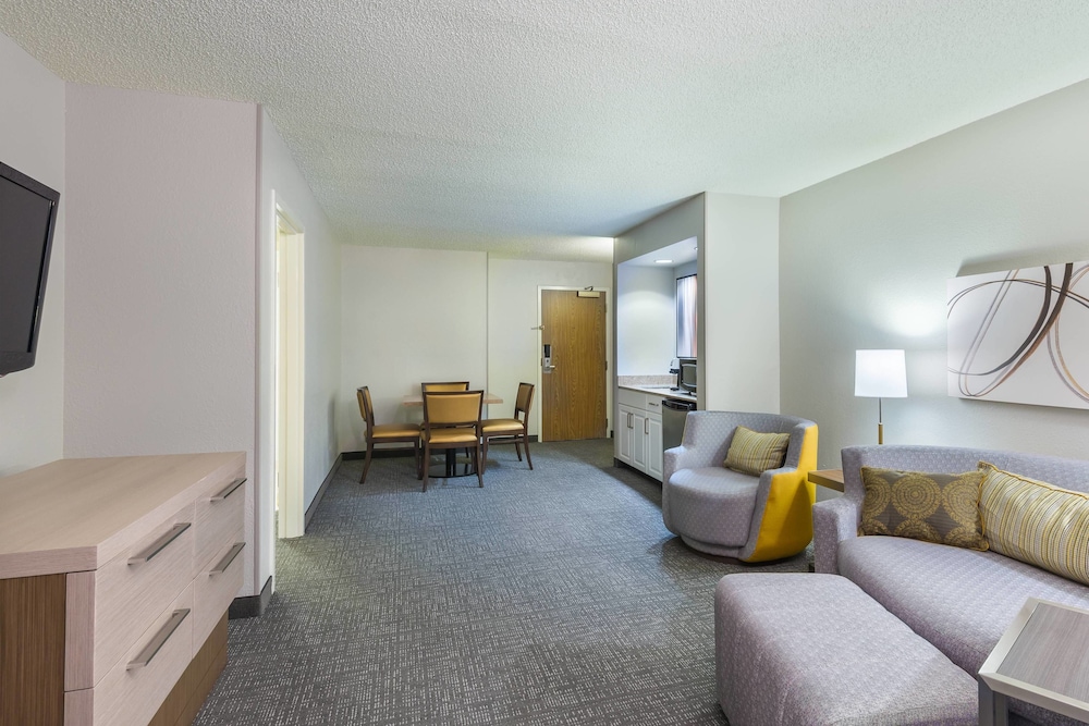 Courtyard by Marriott Wilmington / Wrightsville Beach 33/57
