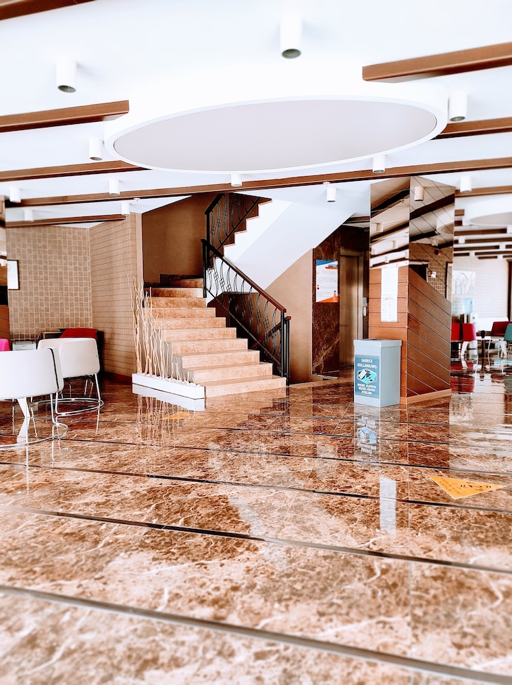 Feyzan Hotel 29/35