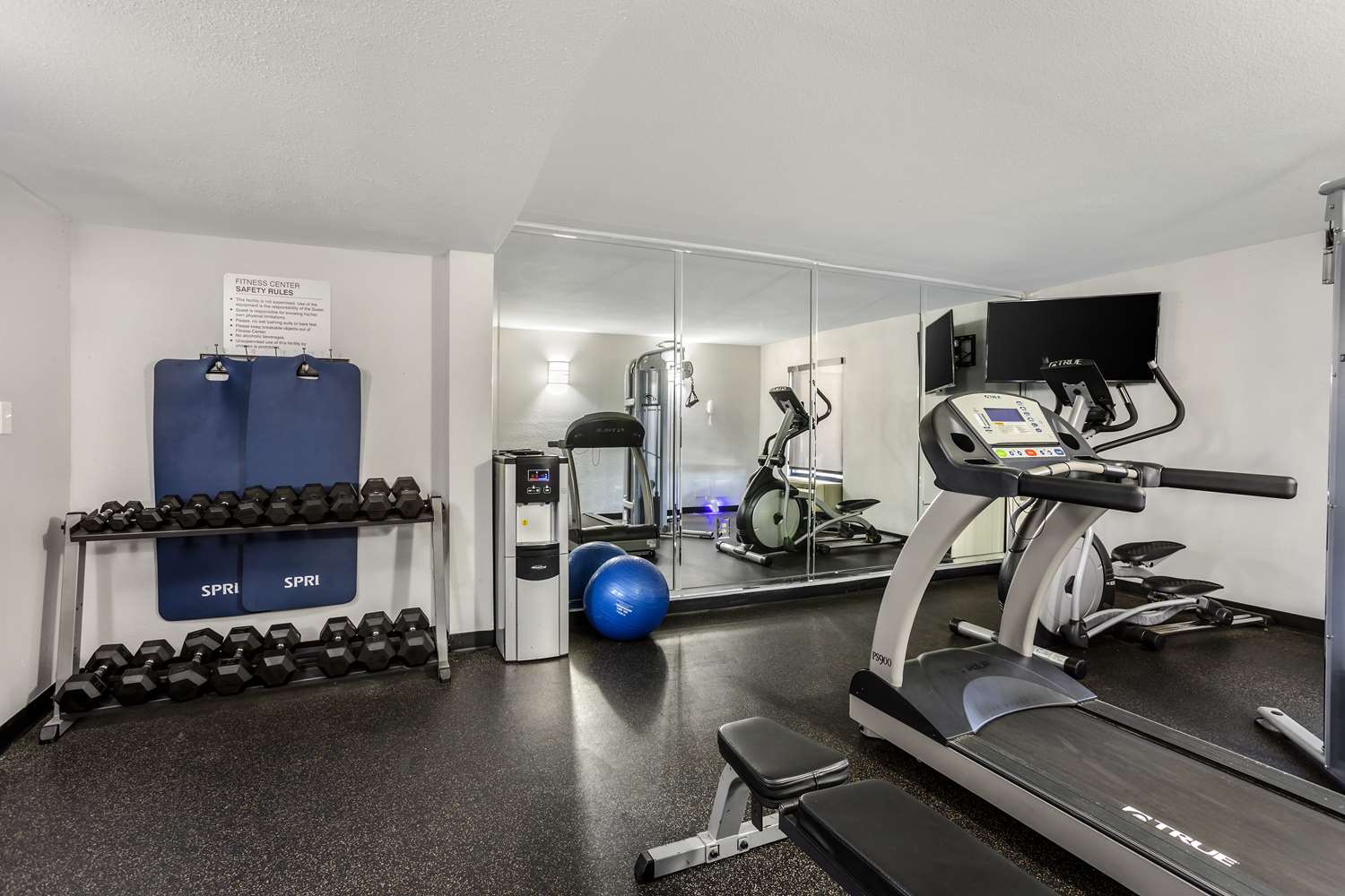 Best Western Plus Jonesboro Inn & Suites 6/13