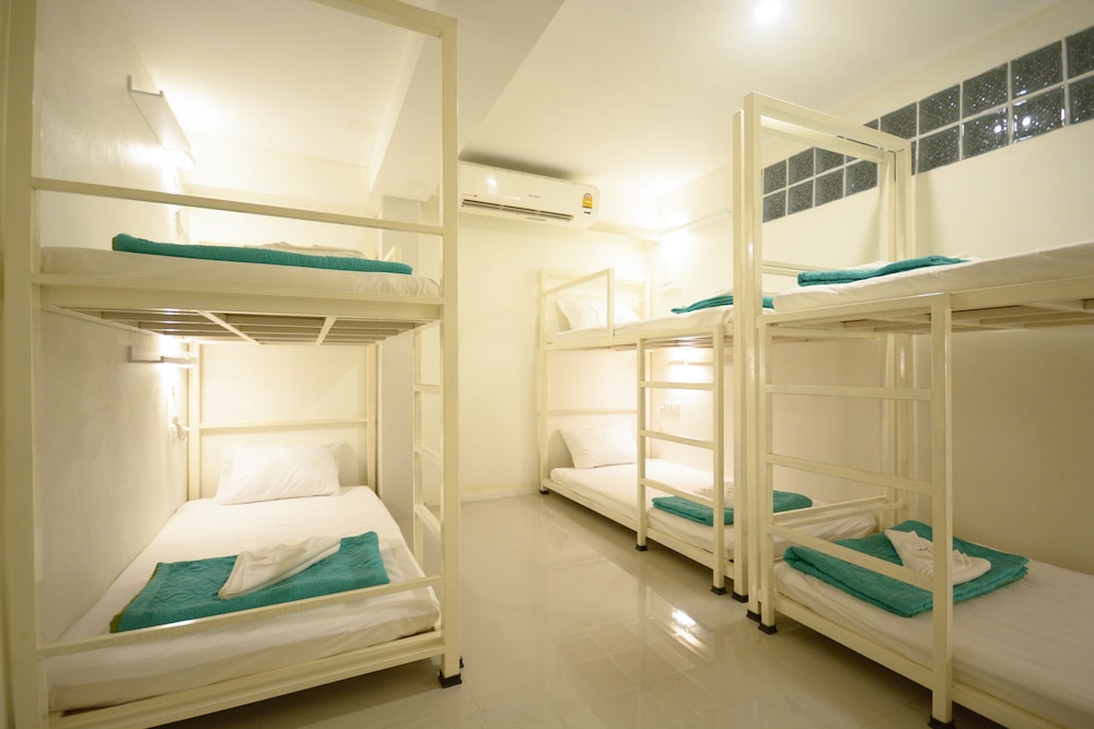 Irest Ao Nang Sea Front Sha Certified 18/36