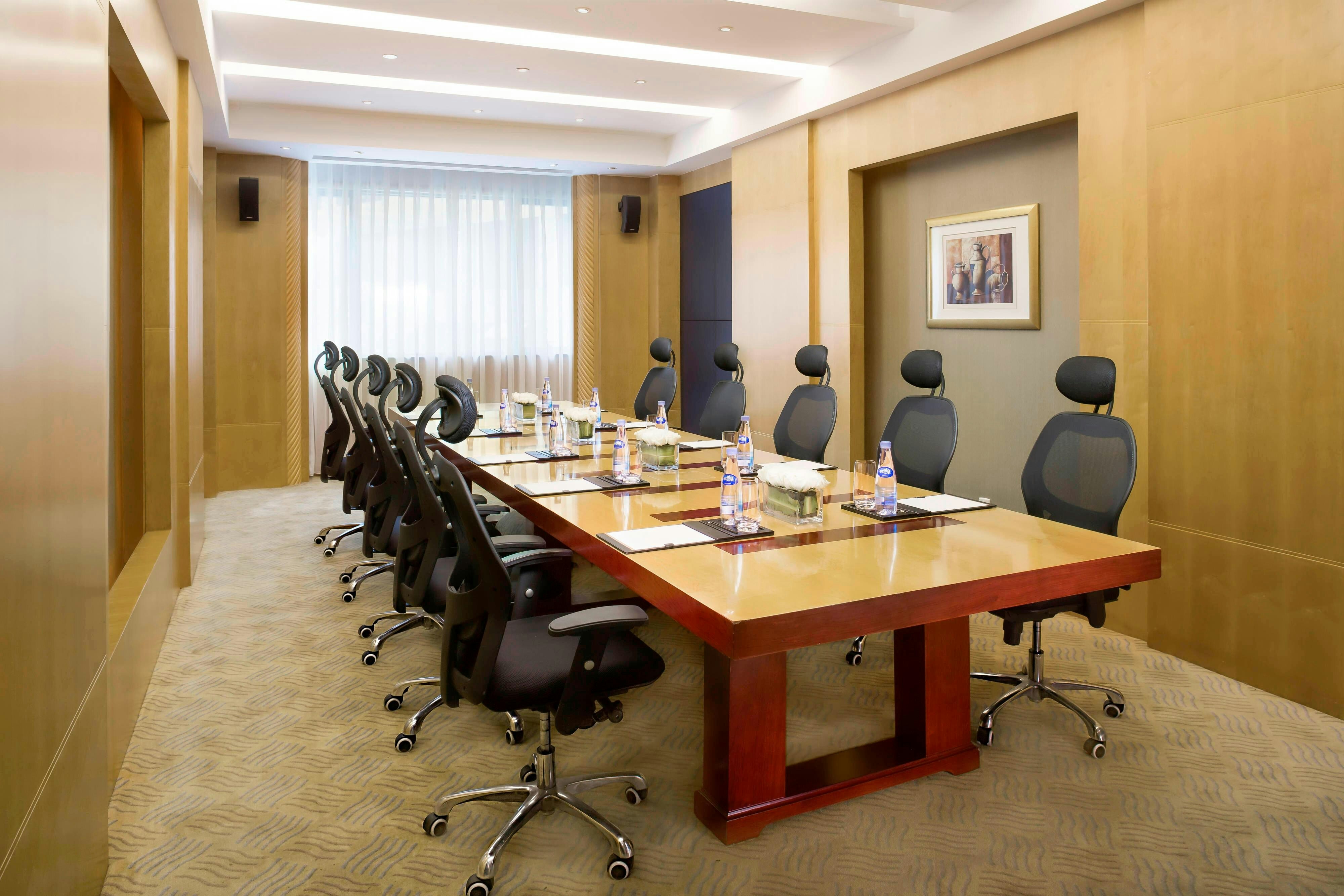 Courtyard By Marriott Shanghai Fengxian 37/41