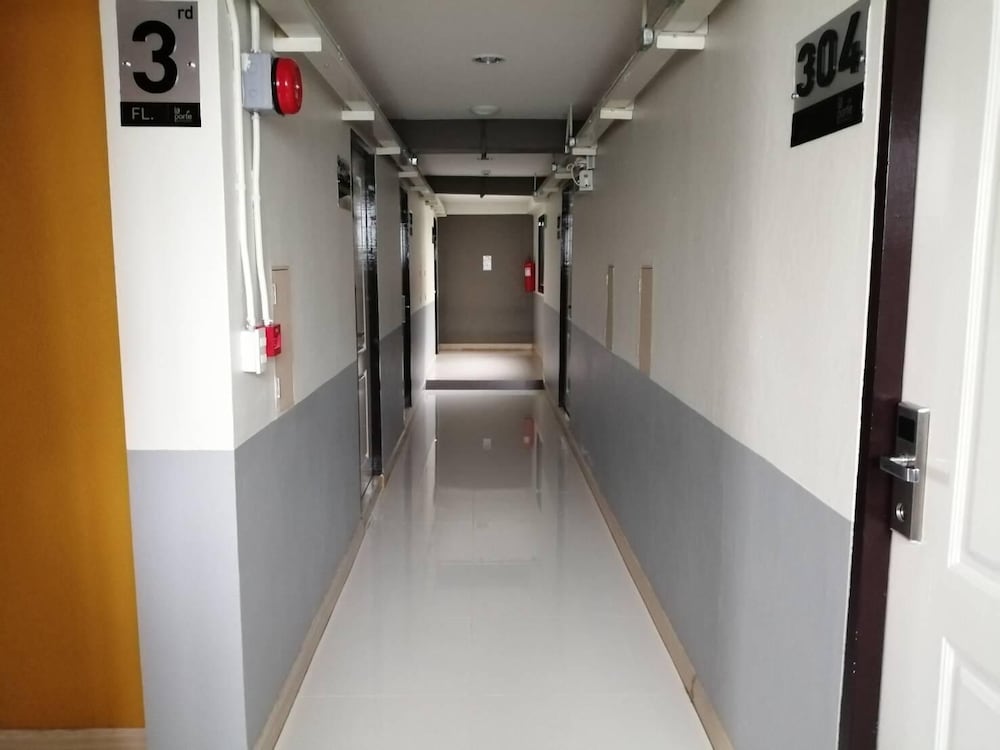 La Porte Bangkok Hotel 31/48