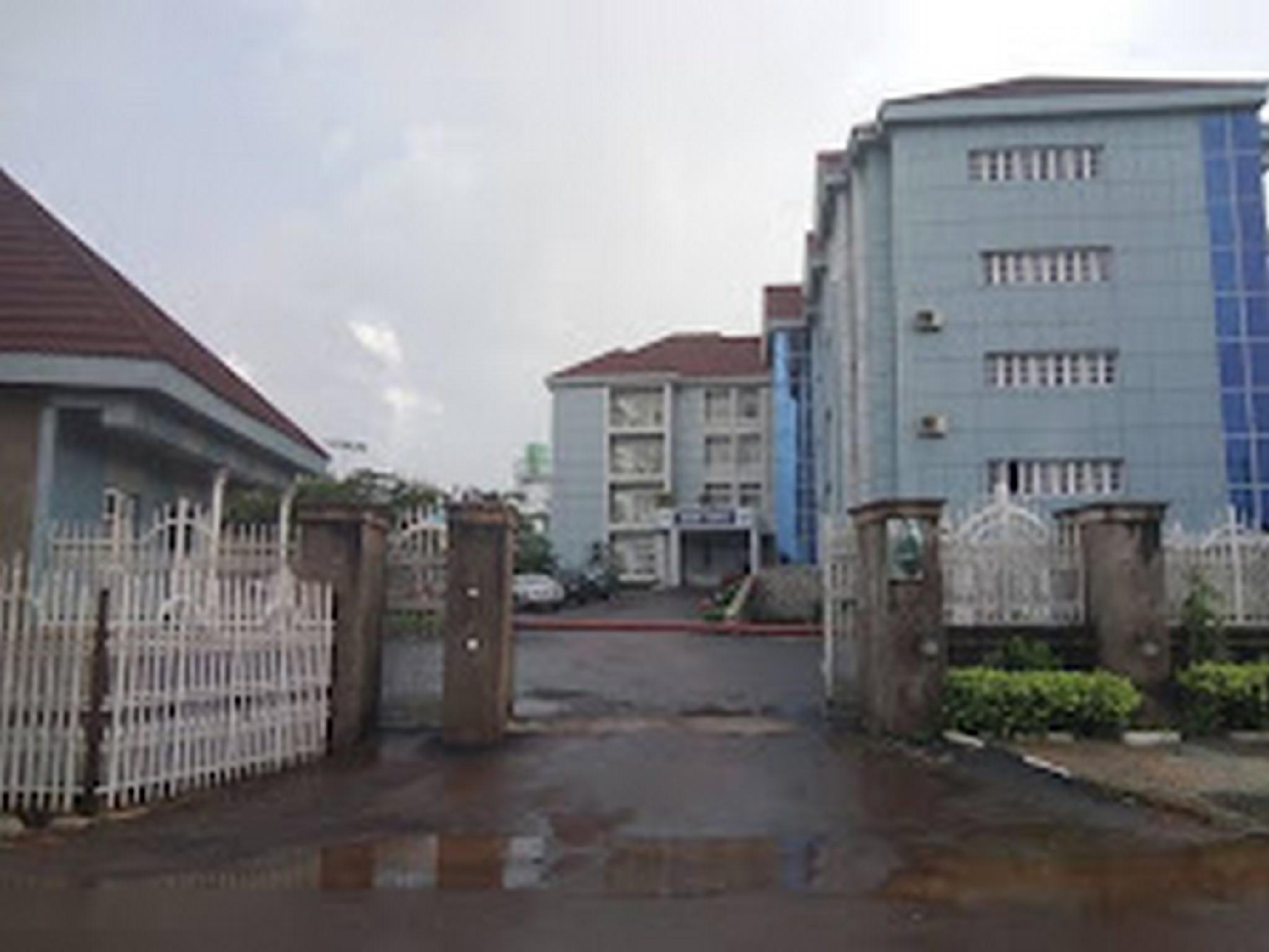 Ozom Hotel 25/29