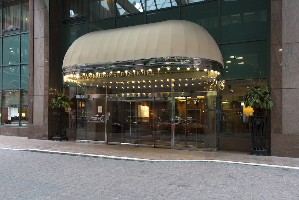 Cambridge Suites Hotel - Toronto 4/67