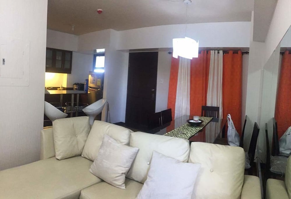 Your Home Away From Home Royal Palm 18/57