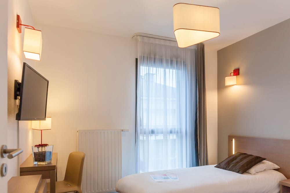 Appart City Confort Angers 24/47