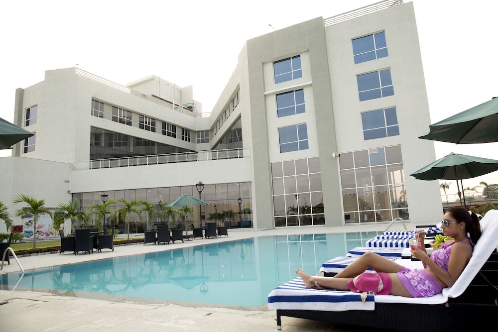 Ramada by Wyndham Bodh Gaya Mahabodhi 4/32