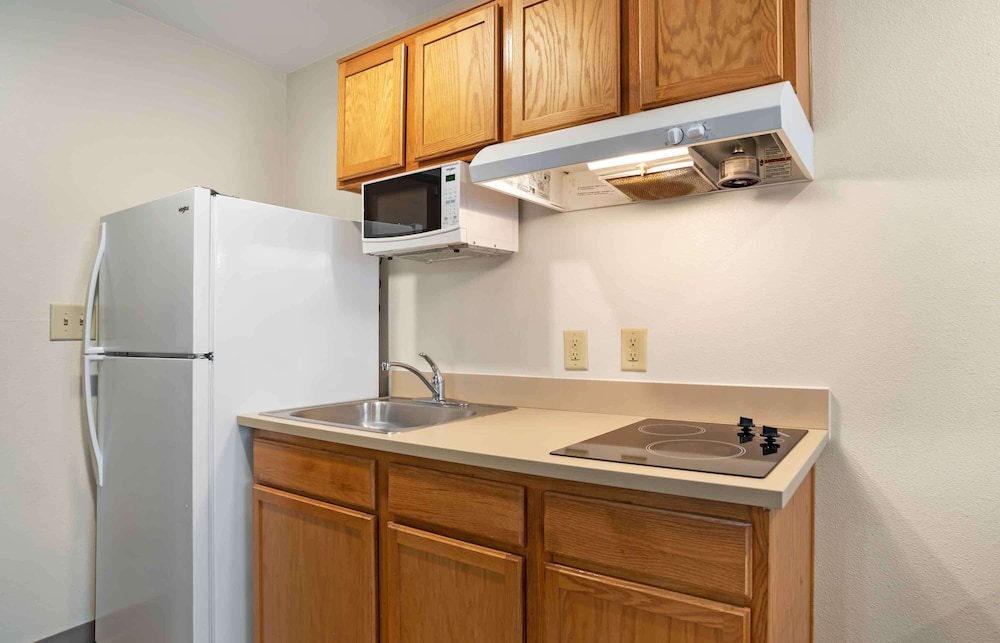 Extended Stay America Select Suites Fort Walton Beach 46/50