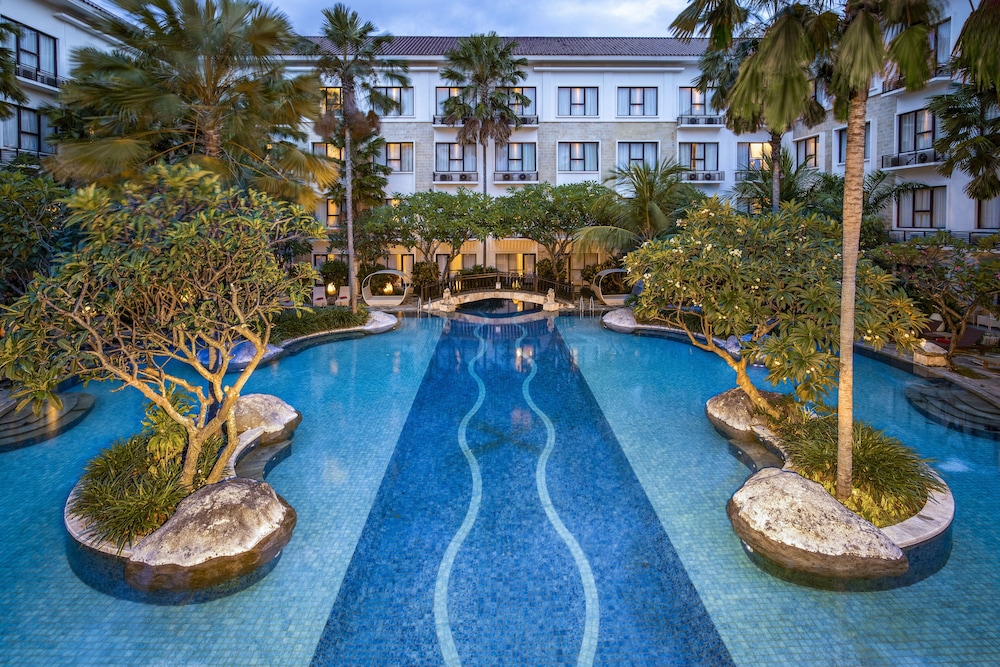 Truntum Kuta (Formerly Grand Inna Kuta) 44/50