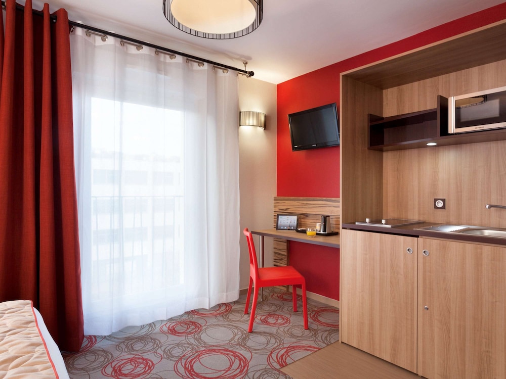 Aparthotel Adagio Lyon Patio Confluence 11/37